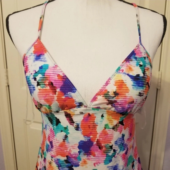 NWT Kenneth Cole Cabana Cutie Tankini Swim Top S - Picture 3 of 9